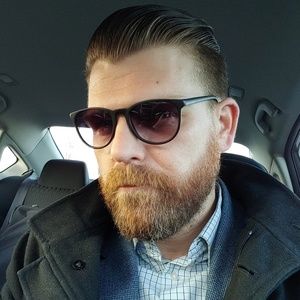 Meet your Posher, Jason